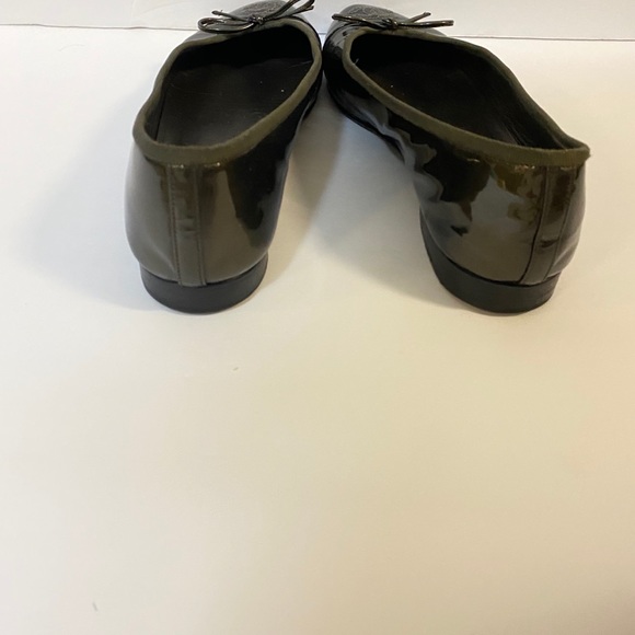 Chanel Patent Leather Ballerina Flats - Picture 2 of 7